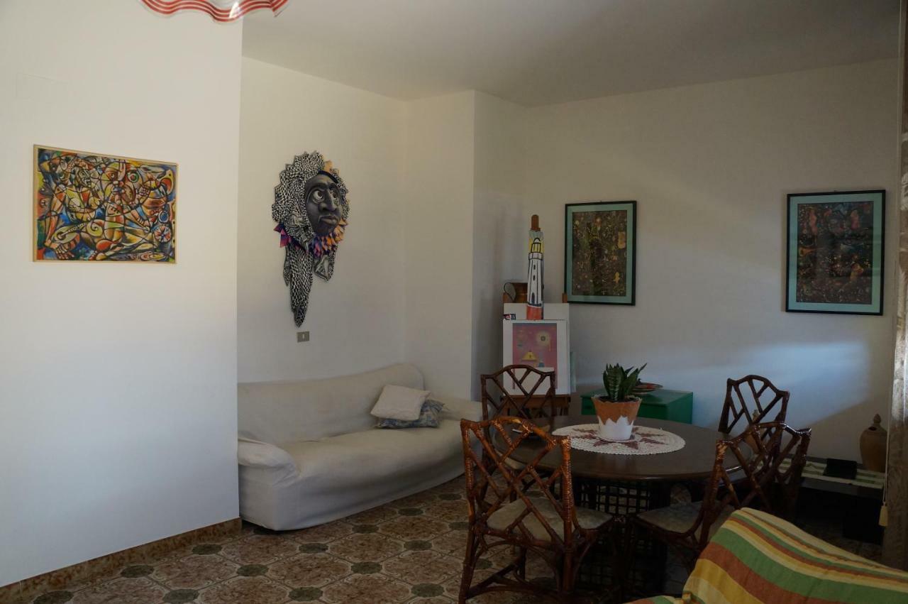 Casa Donna Gilda Lägenhet Lecce Exteriör bild